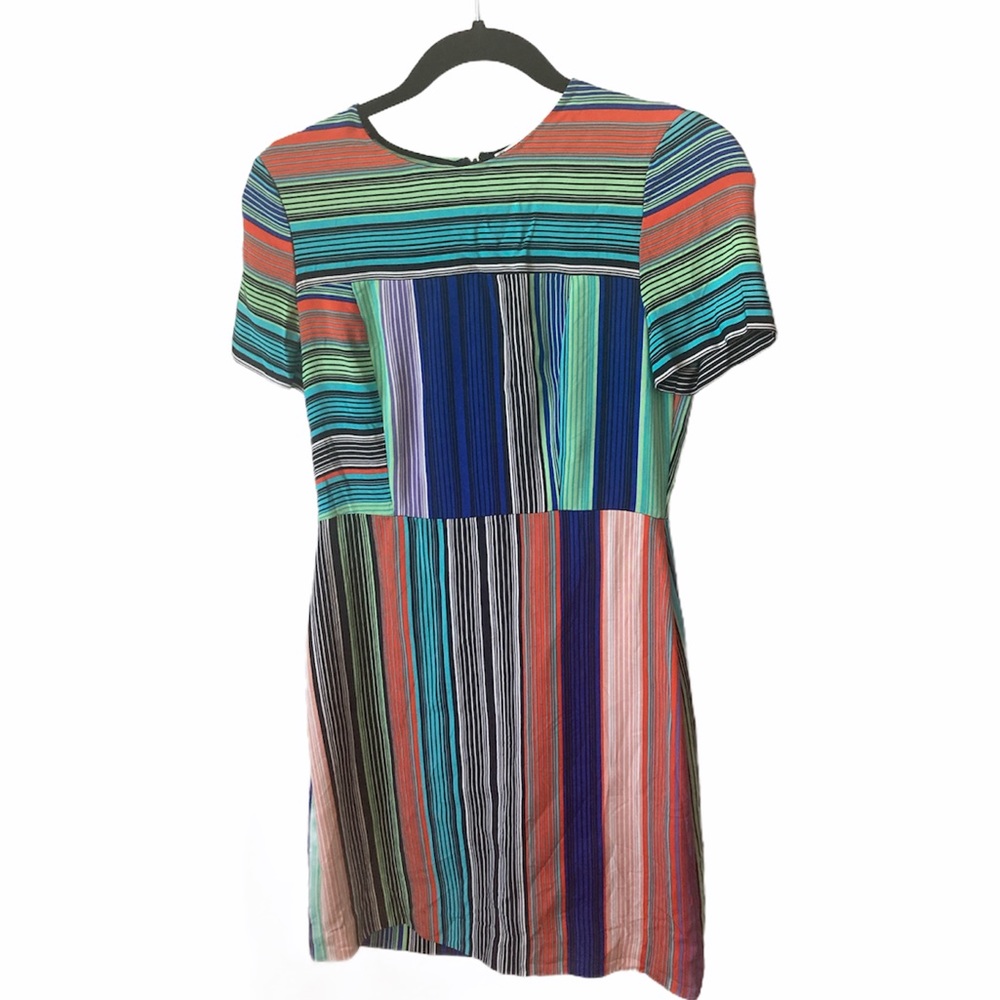 Diane Von Furstenberg Colorful Shift Dress Sz. 2